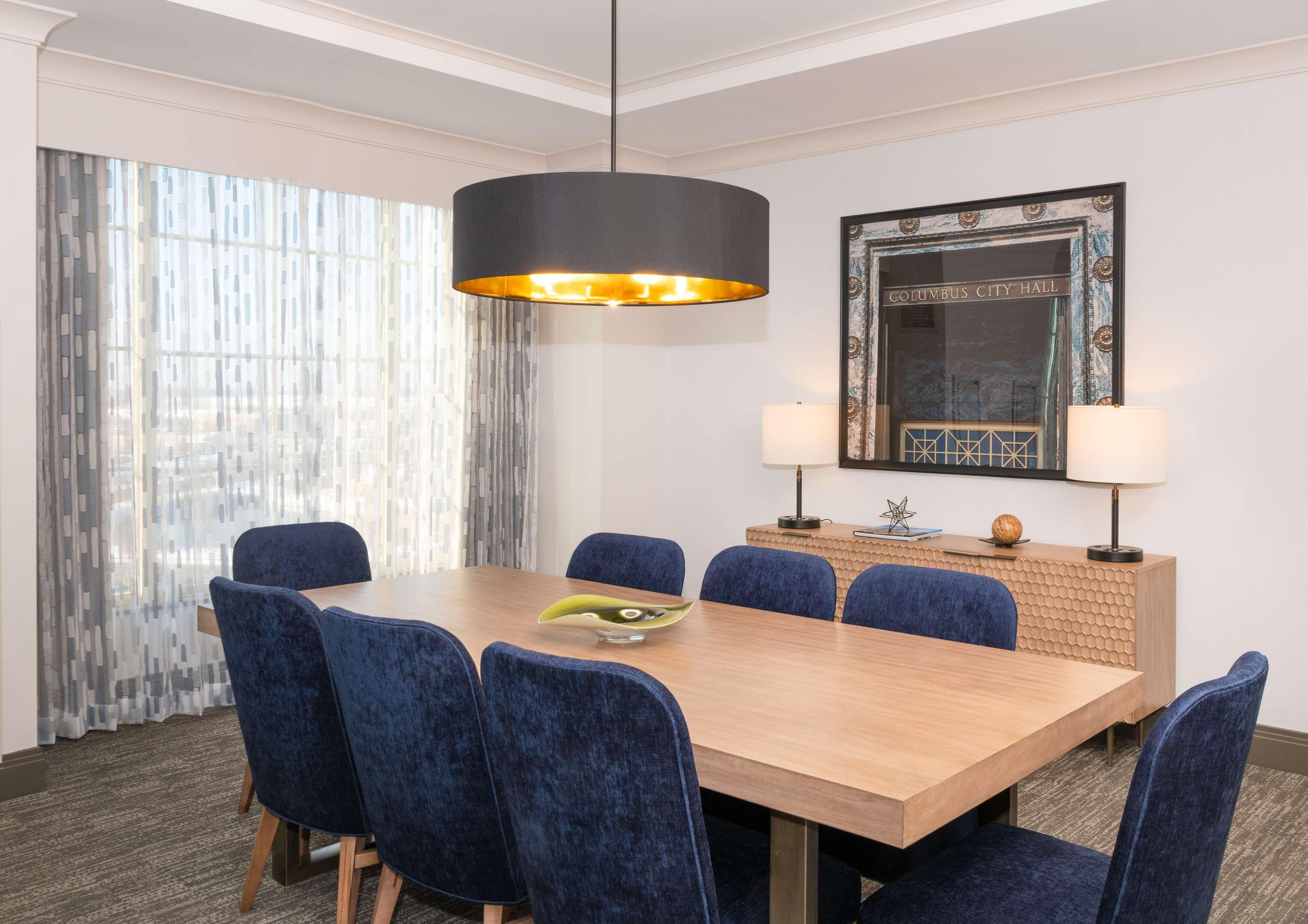Hilton Columbus/Polaris Hotel Bagian luar foto