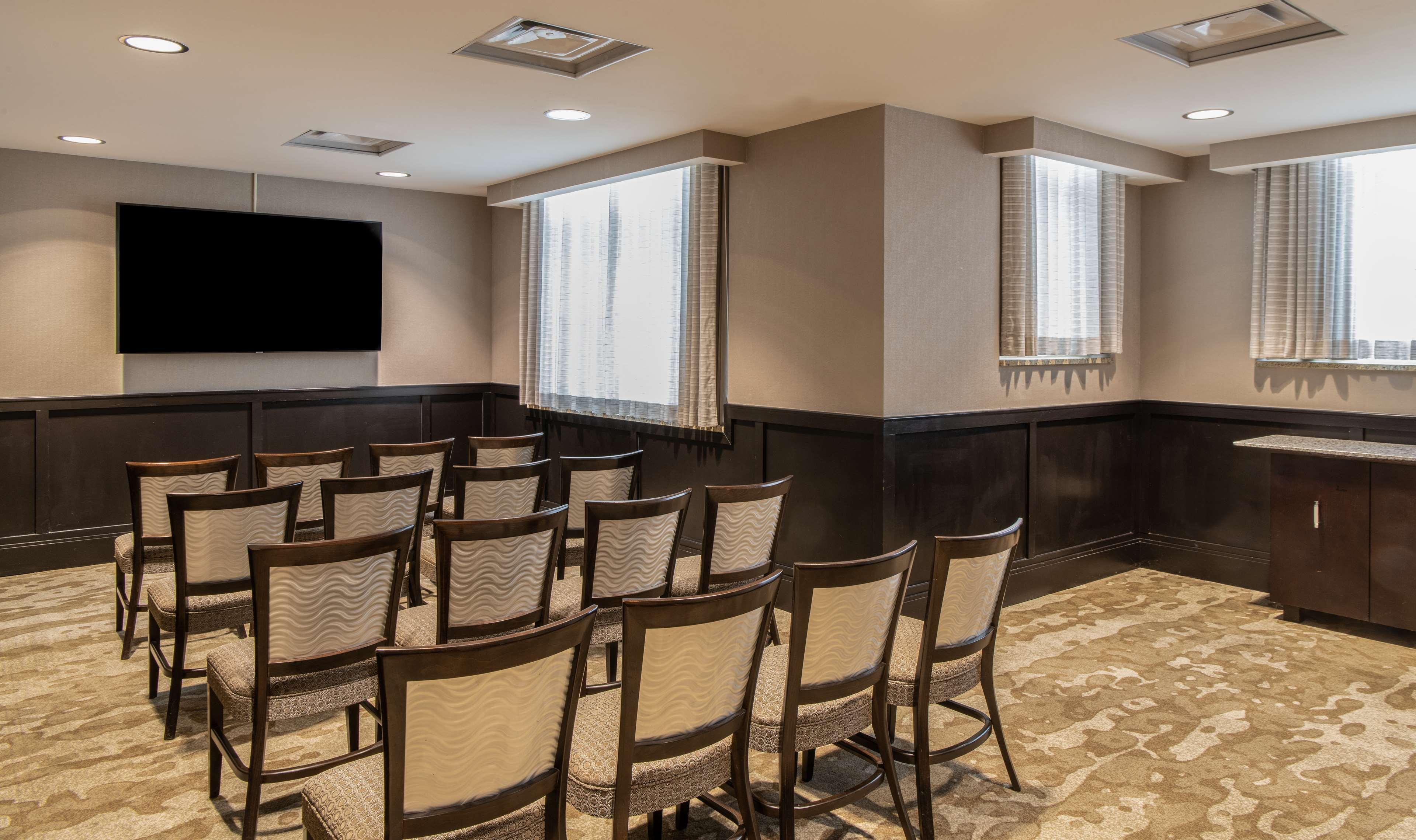 Hilton Columbus/Polaris Hotel Bagian luar foto