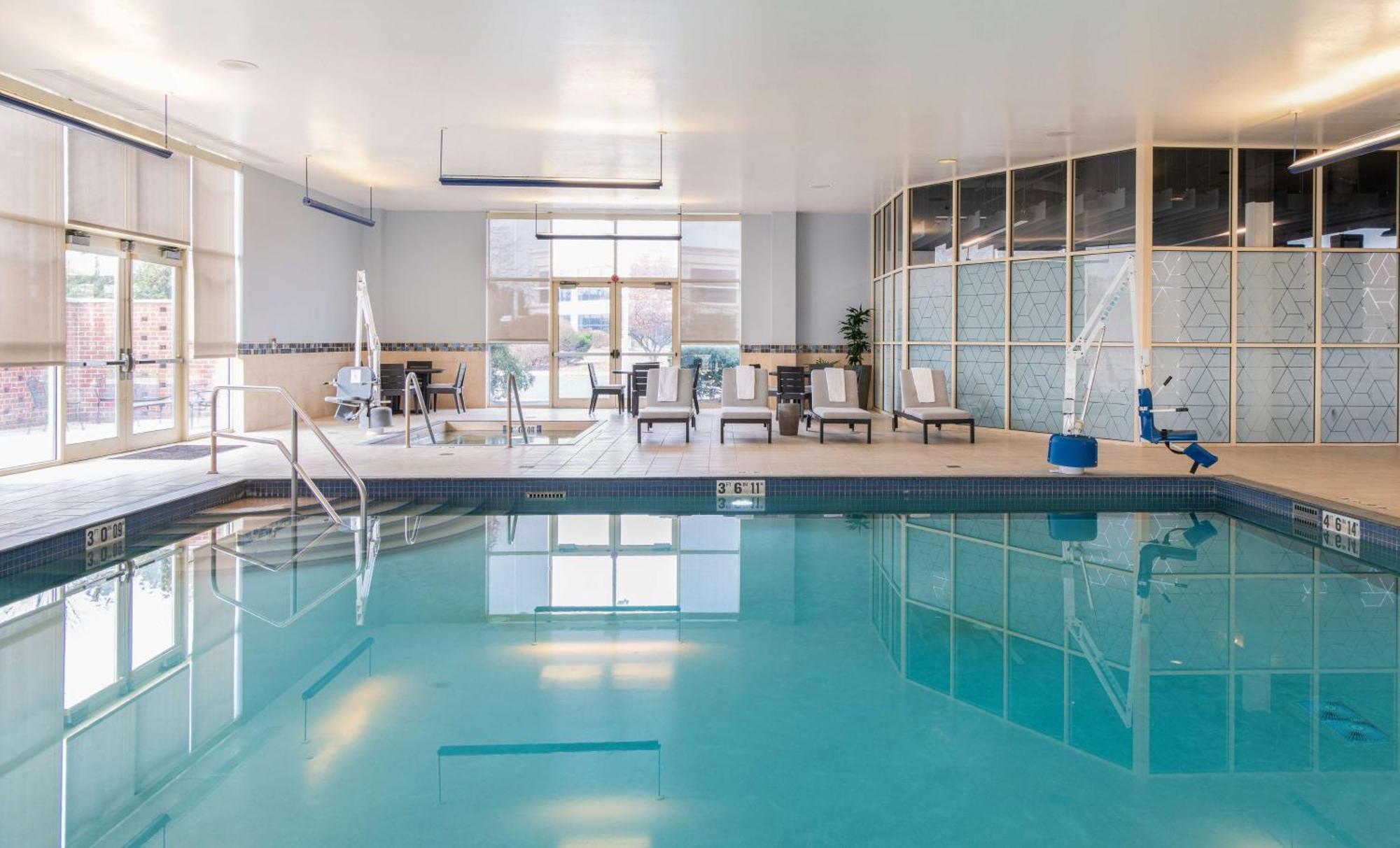 Hilton Columbus/Polaris Hotel Bagian luar foto